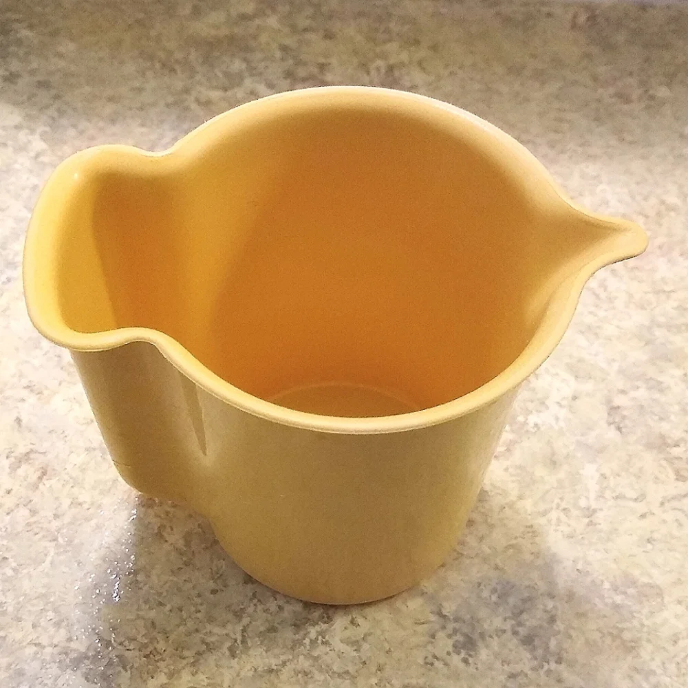 Vintage Tupperware Creamer